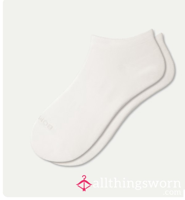 Extremely Worn White Ankle Socks🧦