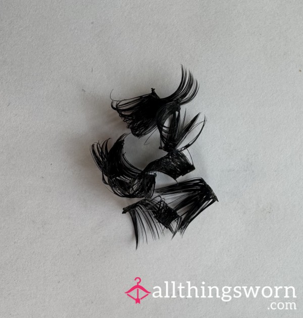 Eyelash Clusters Worn For Two Weeks