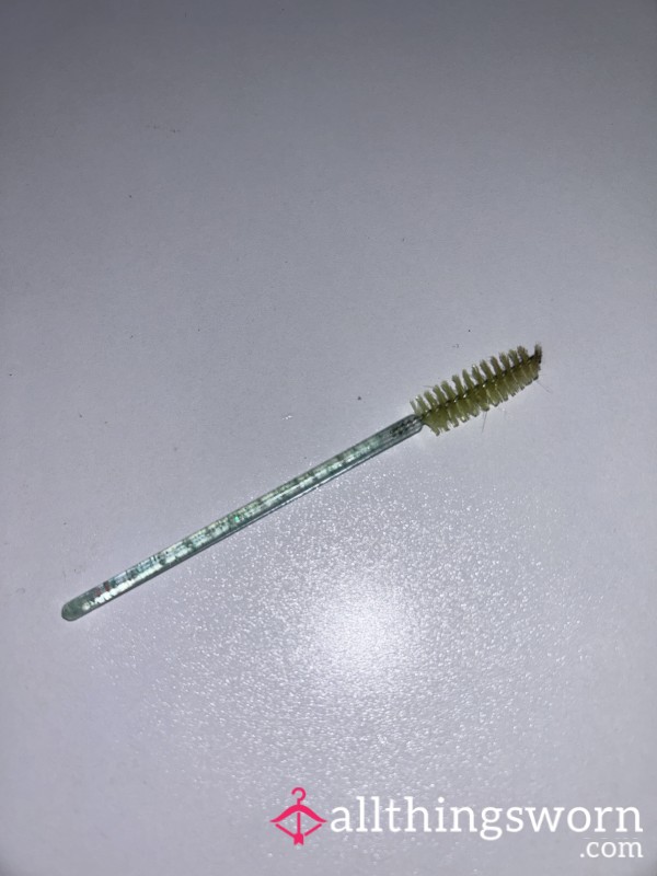 Eyelash Sp**lie