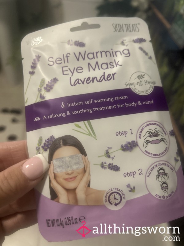 Face Mask Ready To Be Worn 🌸🕊️