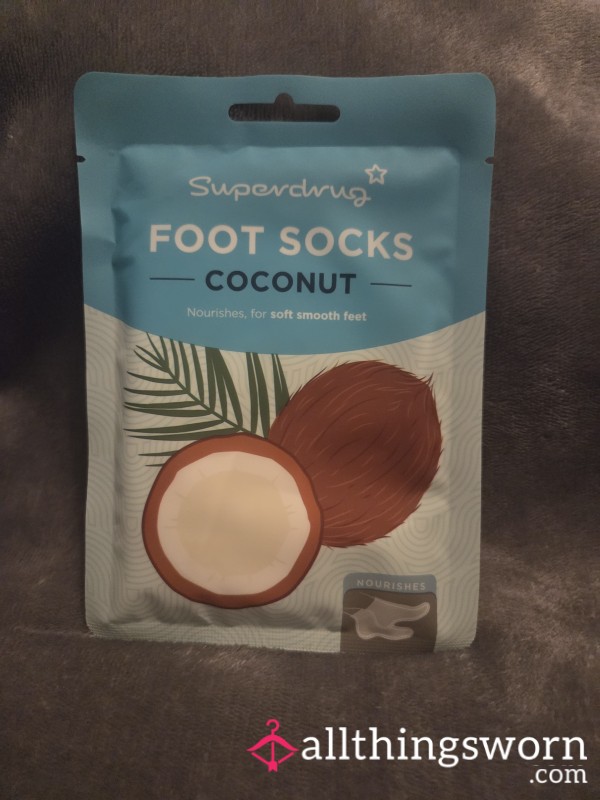 Face Masks & Foot Masks 👣💕 Including Pics Wearing Them