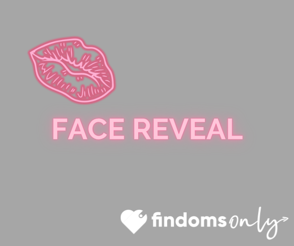FACE REVEAL- 💋 Selfie & Suffer I Give A Photo. You Give Your Control.