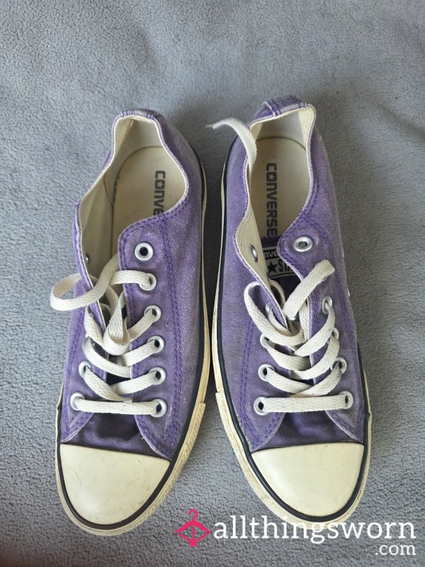Faded Purple Converse Low Tops, Cream Soles