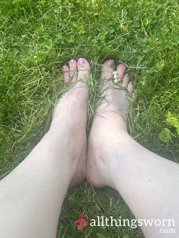 Fairy Gra**y Feet