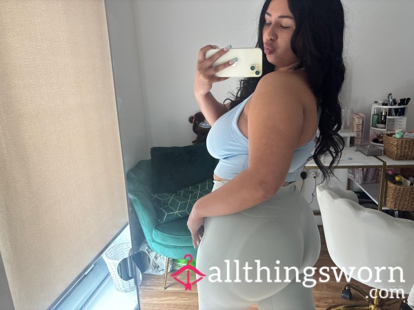 Fat A** In Tight Sweaty Lycra Leggings