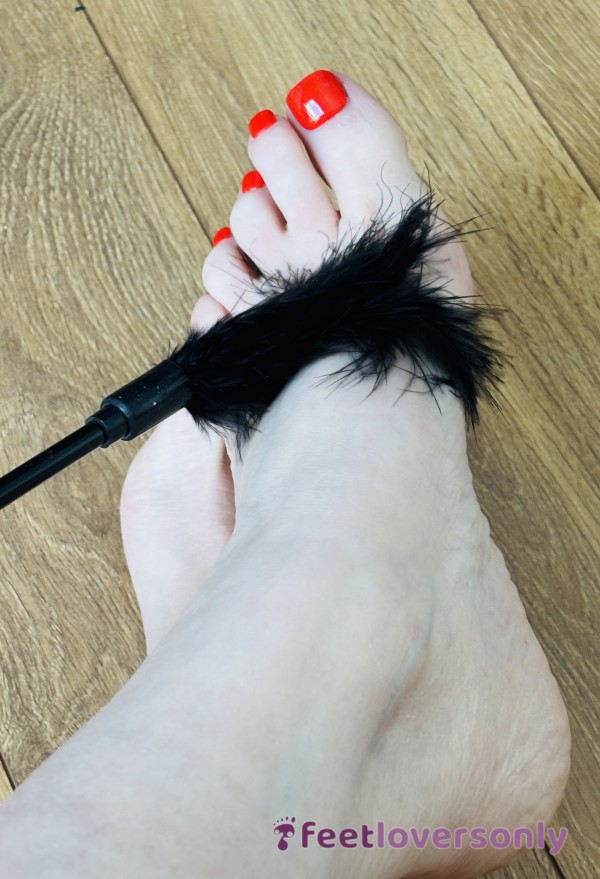 Feather Foot Play Naked
