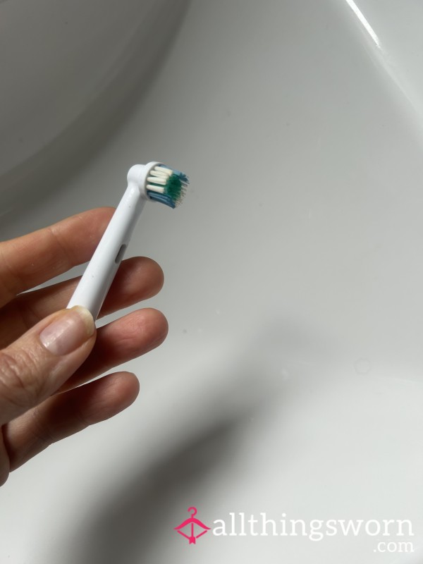 February’s Goddess Toothbrush Head 💋 - 02/26