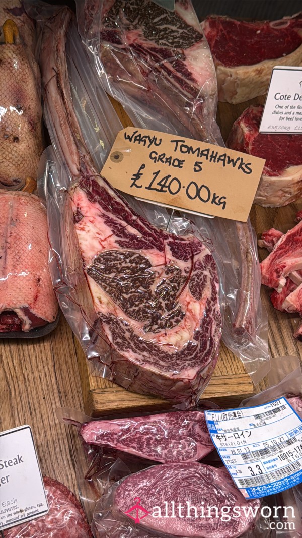 Feed The Muscle Queen For Valentine’s 💪🏻🐄🥩🍴💕🥰💗💗💗💗