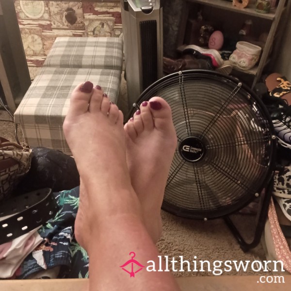 Feet