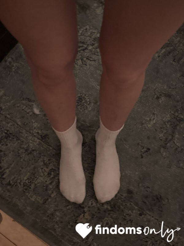 Feet Pics For The Footfetish Pigs