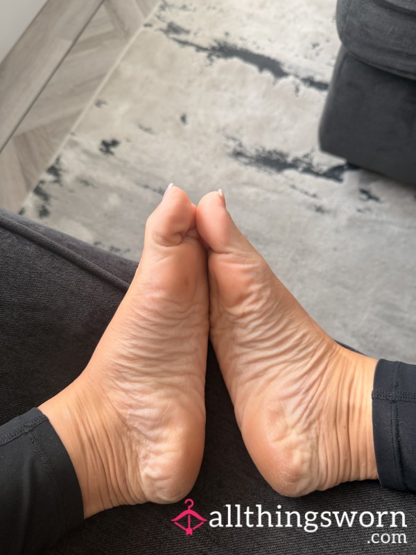 Feet