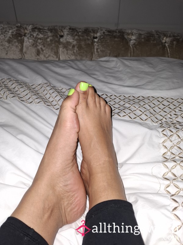 Feet Along