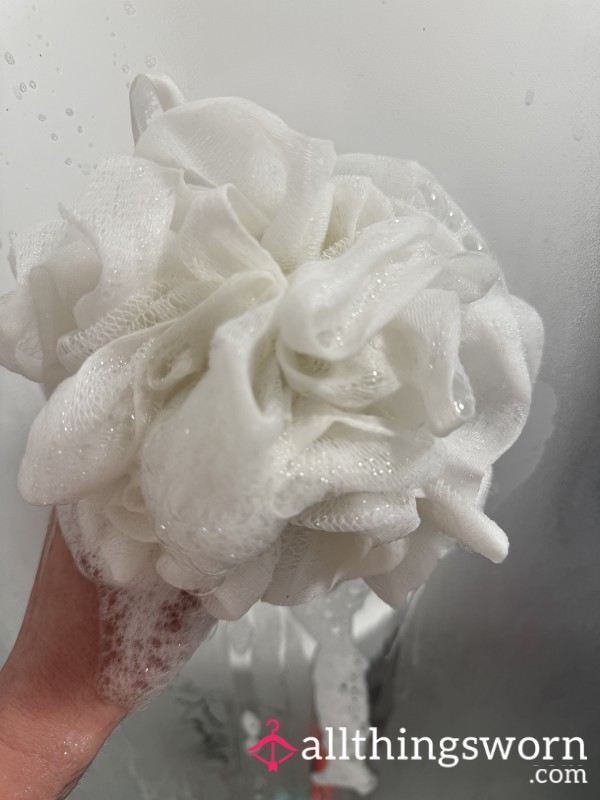 Feet Cleaning In The Shower 😝🤤🫧🧼