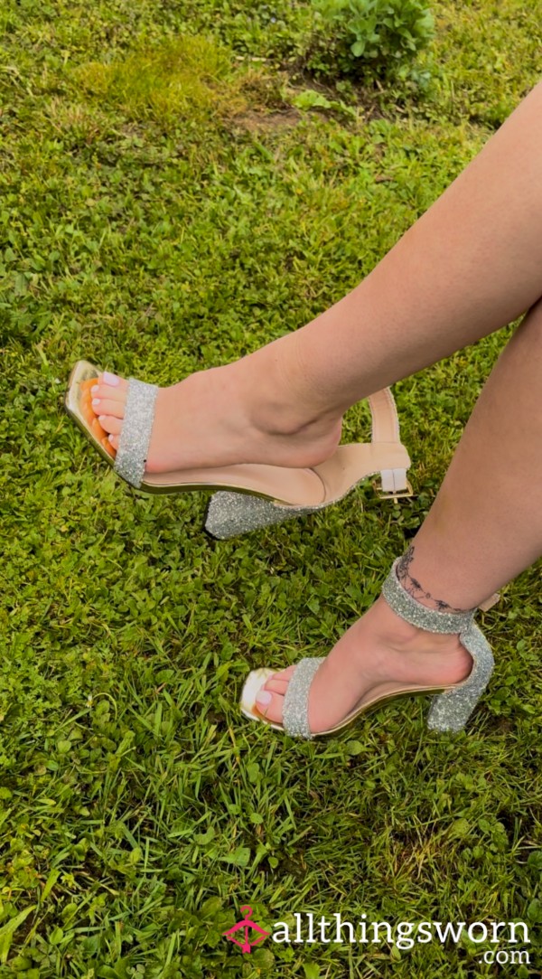 Feet Dangling
