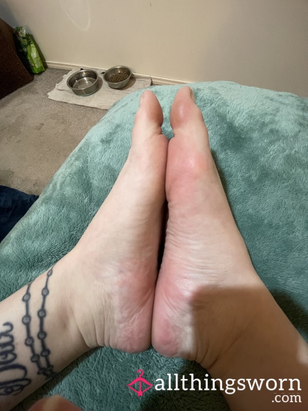 Feet Feet Feet