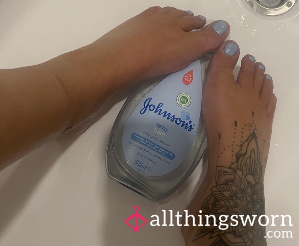 Feet Fun Getting Squirted On