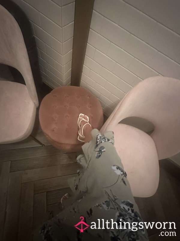 Feet 🦶  Galore ! 🌟