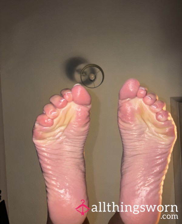 Feet Ignore Call