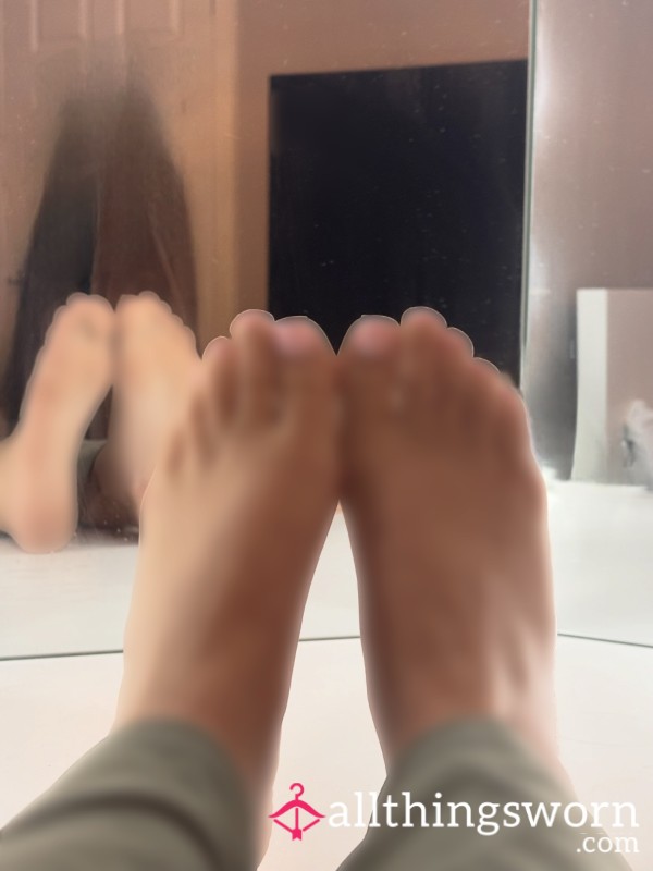 Feet Ignore Video Call 🥰🦶🏽 5 Mins