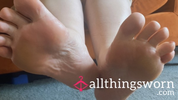 Feet 🦶 Ignore Calls