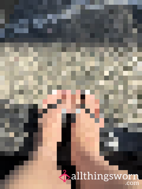 Feet In Flip Flops