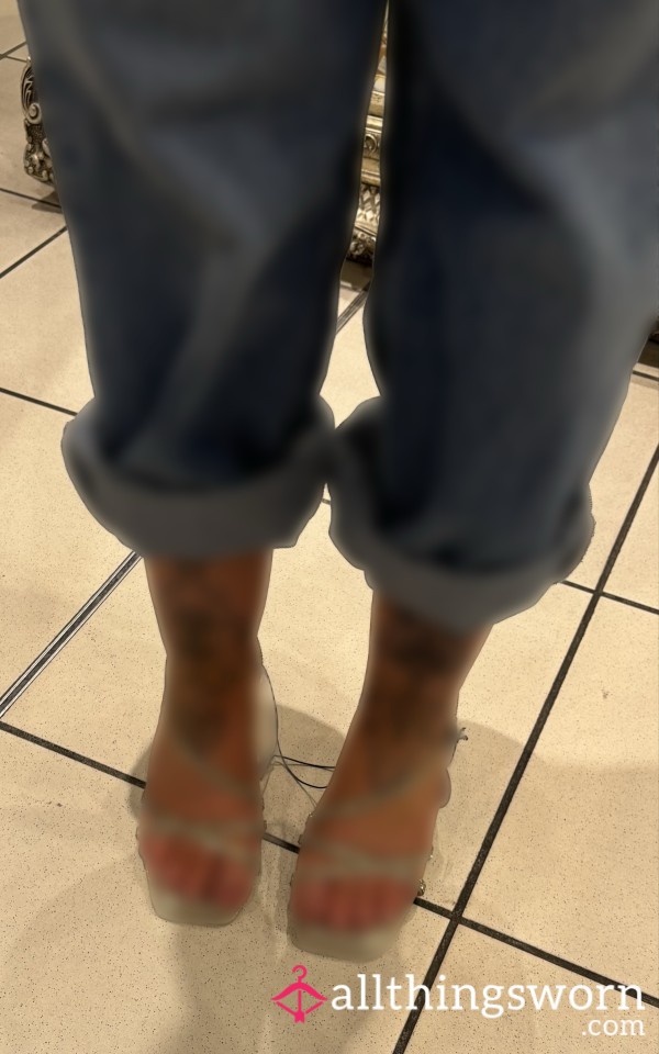 Feet In New Sparkly Heels, French Tips’