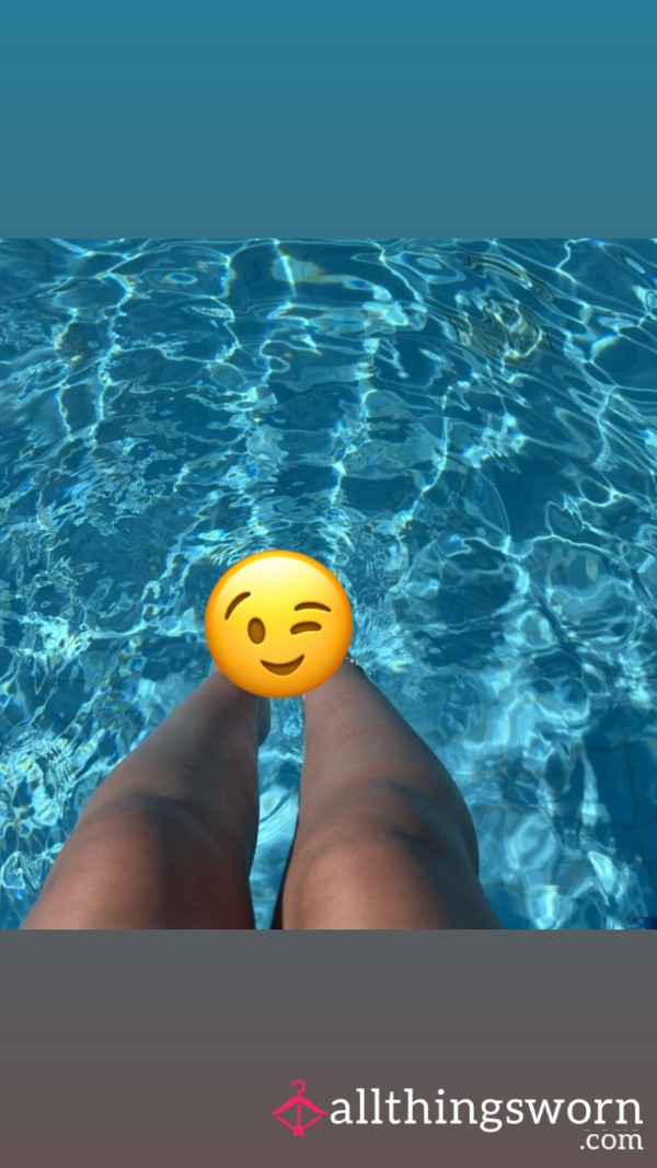 Holiday Feet Pics😉