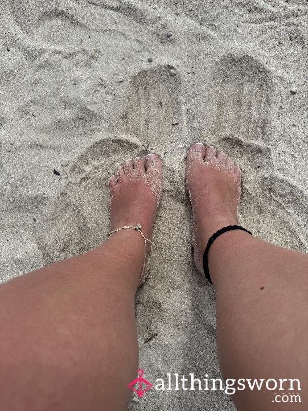 Feet In The Sand.. 🦶🏼 🏝️
