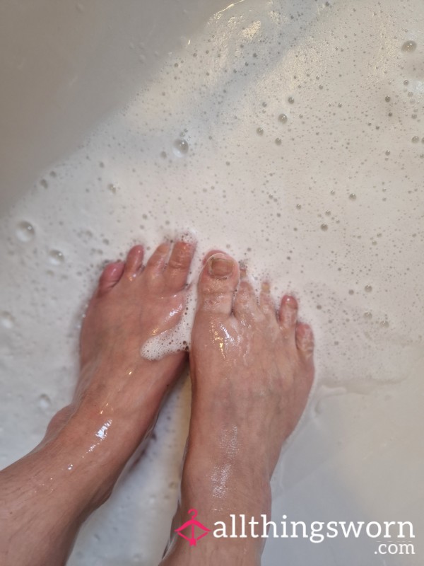 Feet In The Shower Fun 😉