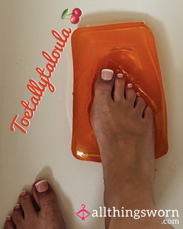 Feet Jelly Play 🍒