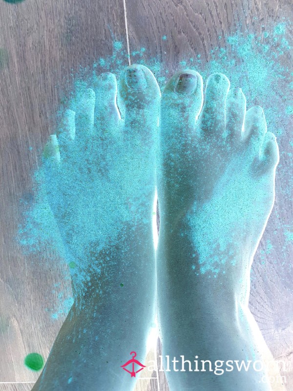 Feet Negatives