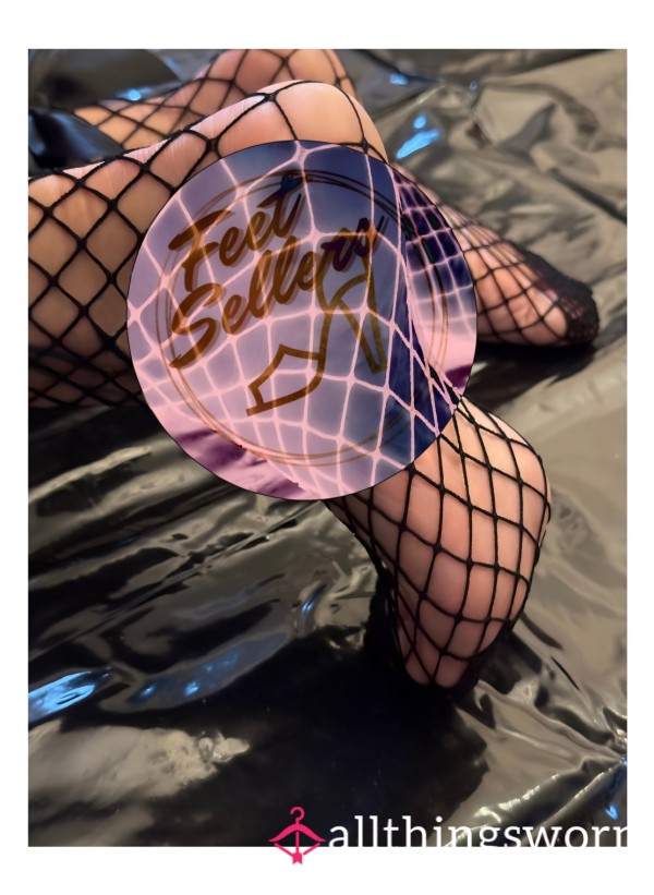 Feet Photos - Feet Videos - Feet Clothing