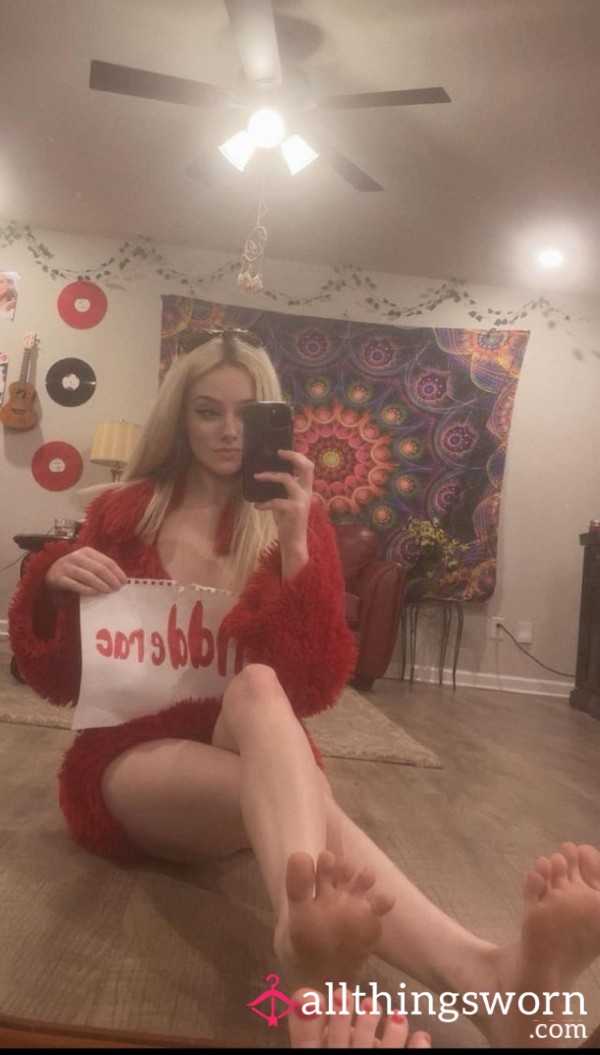 FEET PIC CUSTOM VIDEO FUNNNN