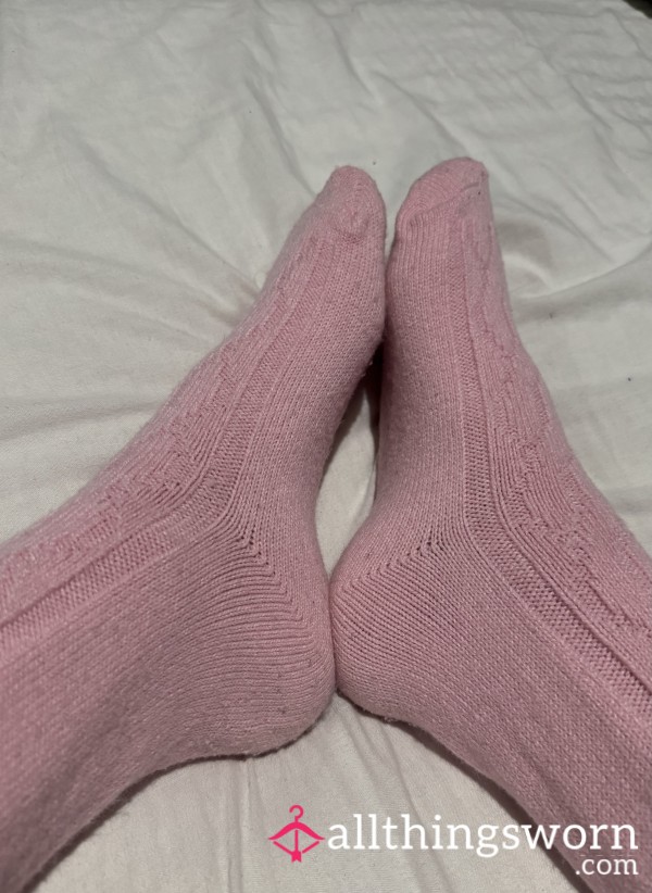 Feet Pic Requests Available