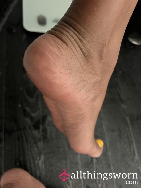 Feet 👣 Pics