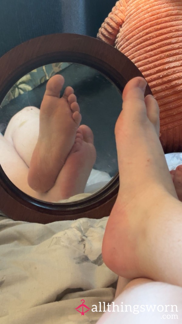 Feet Pics Anyone!!