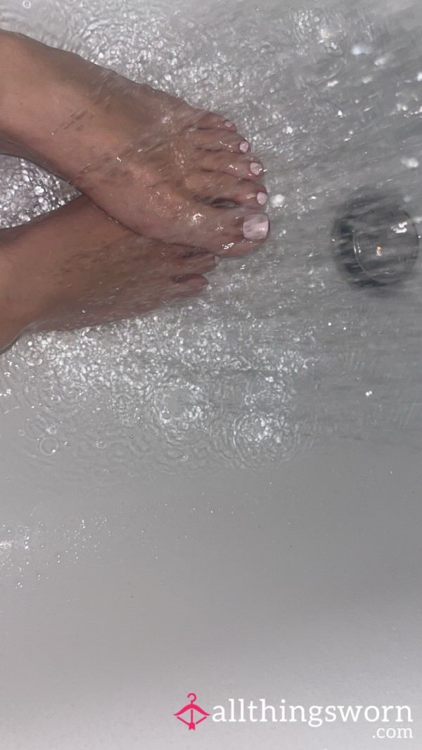 Feet Pics In The Shower🫧