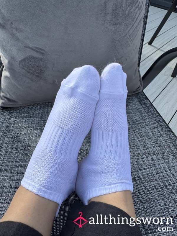 Feet Pics - Variety Of Feet Pics Outdoors And Indoors With Various Different Props!