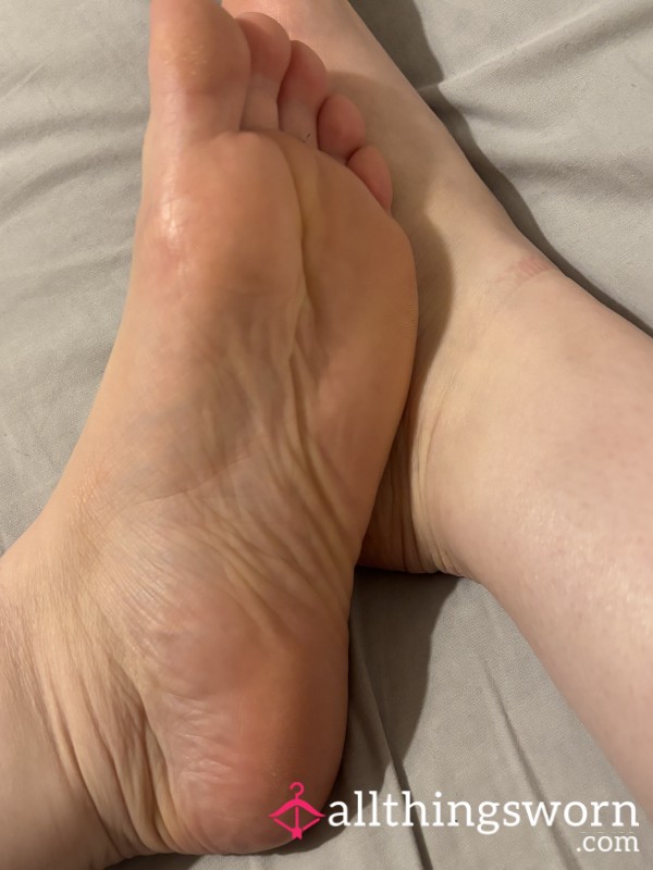 Feet Picture With Your Name