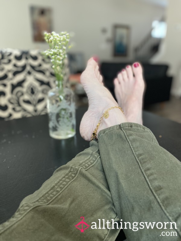 Feet Pictures
