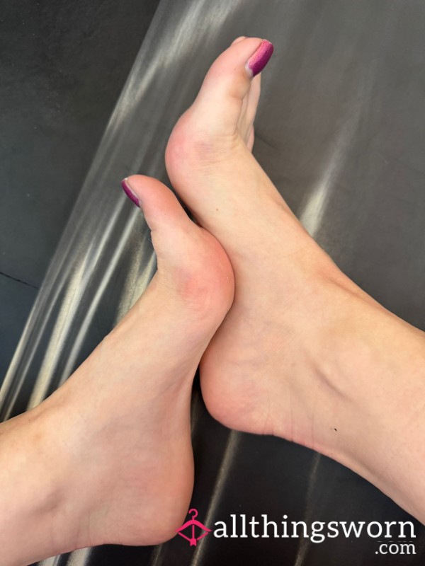 Feet Pictures!
