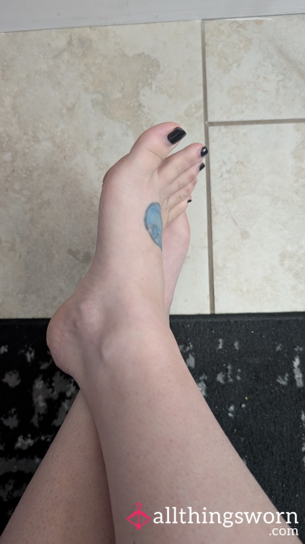Feet Pictures