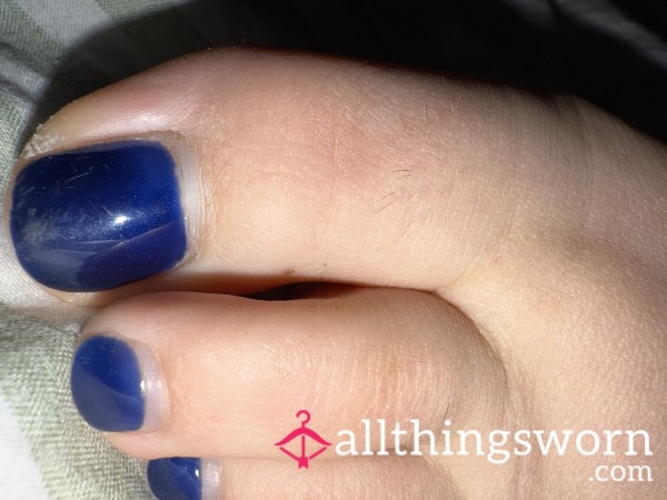 Feet Pictures From A Sweaty Gal