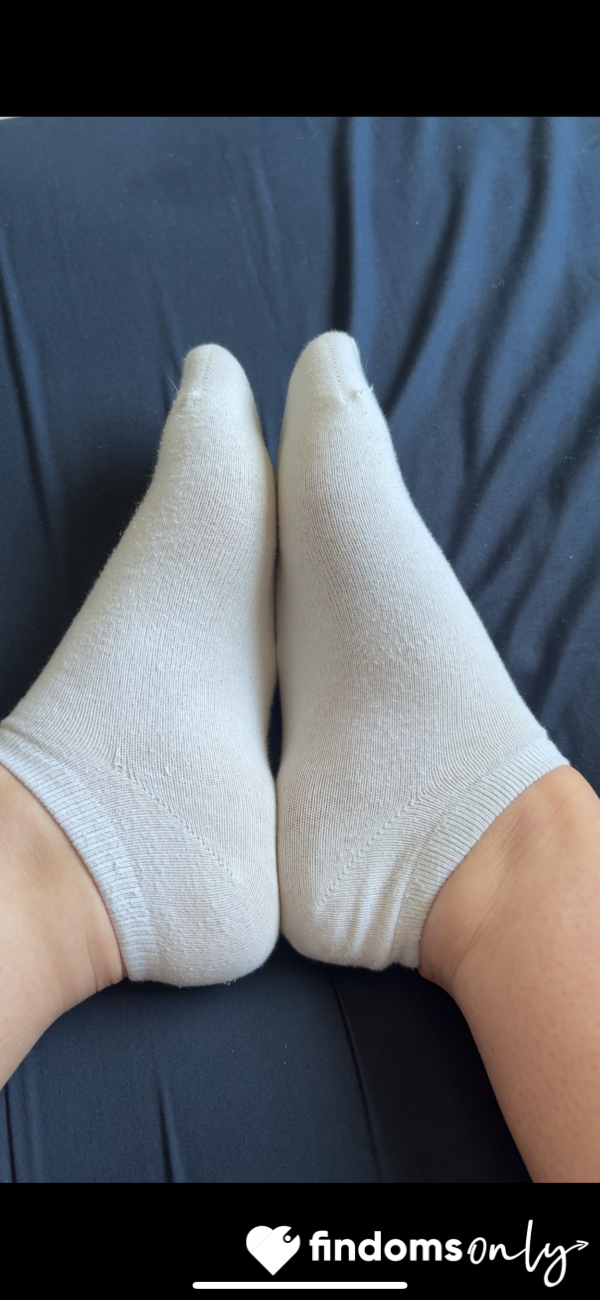 Feet Pictures Scam