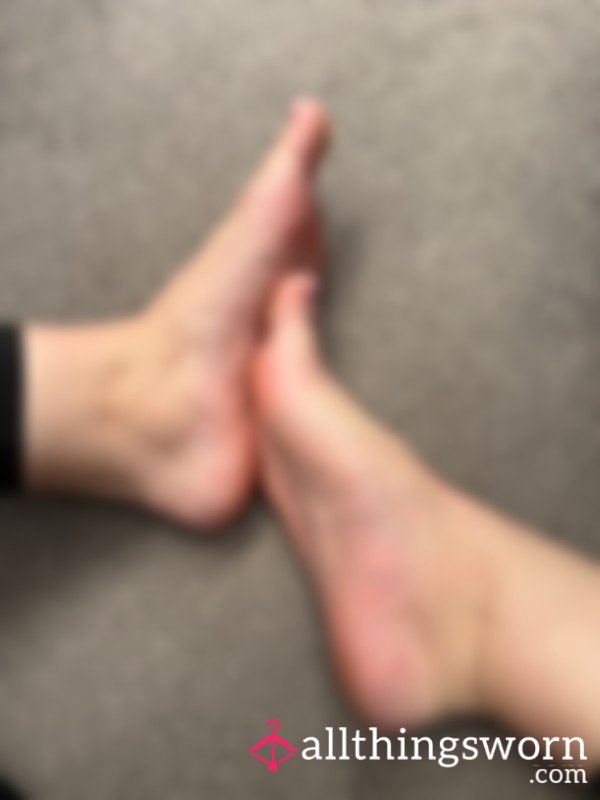 Feet Pictures Soles
