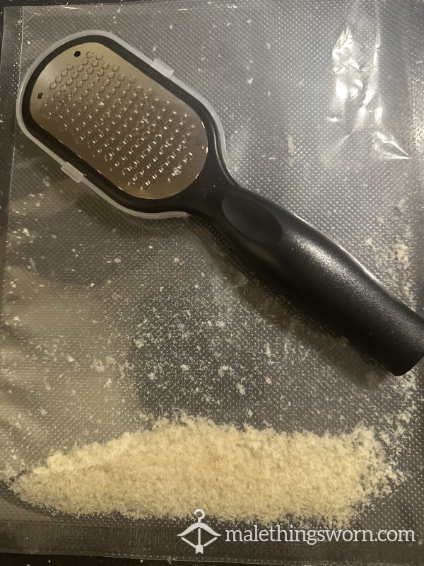 🪒🦶🏻 FEET SHAVINGS 🦶🏻🪒 - Free Postage 📮