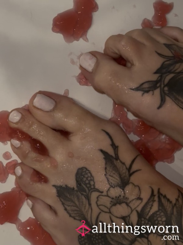🎀 Food Play - Feet Squishing Jelly/jello 🎀