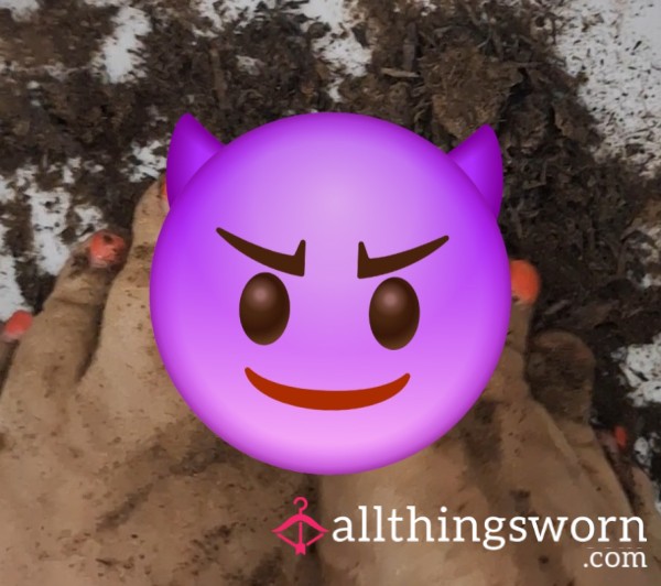 Dirty, Soil Covered Feet 12 Seconds