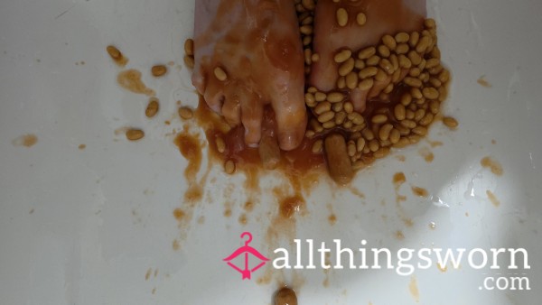 Feet.fetish.beans