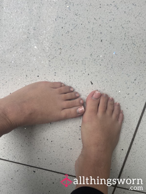 Feeties Pics🦶👣